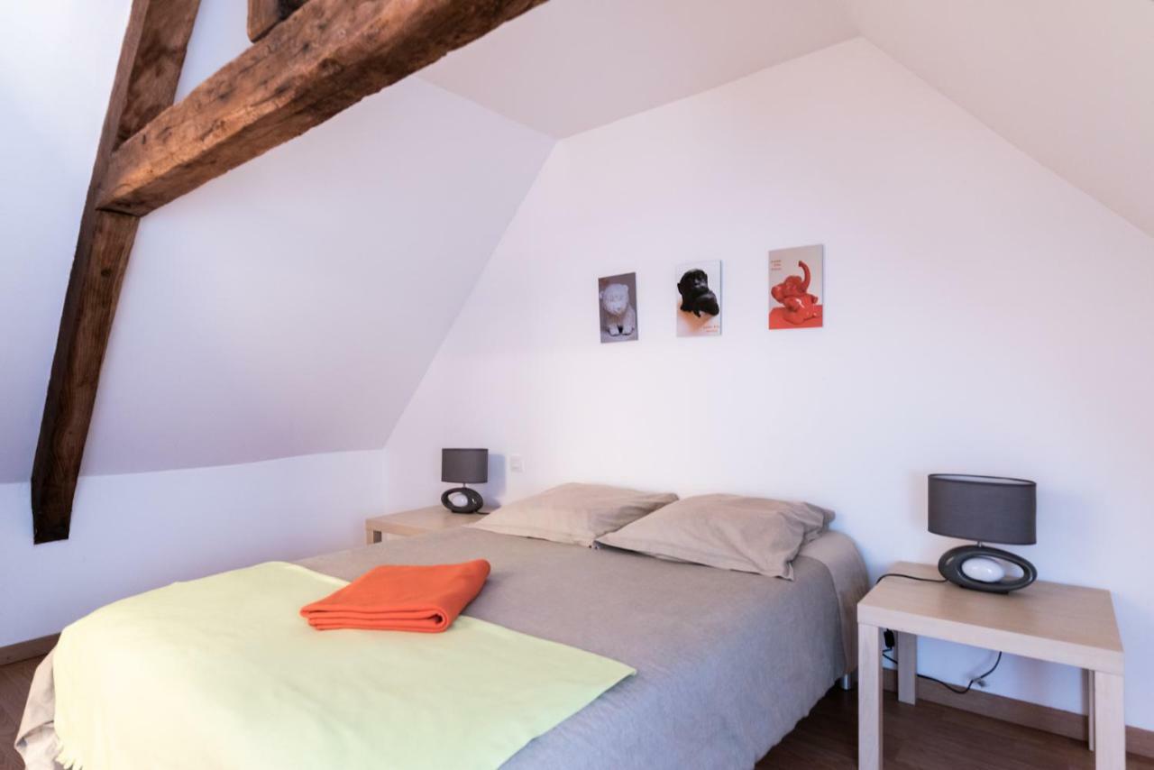 Les Gites De Claire Honfleur Bagian luar foto