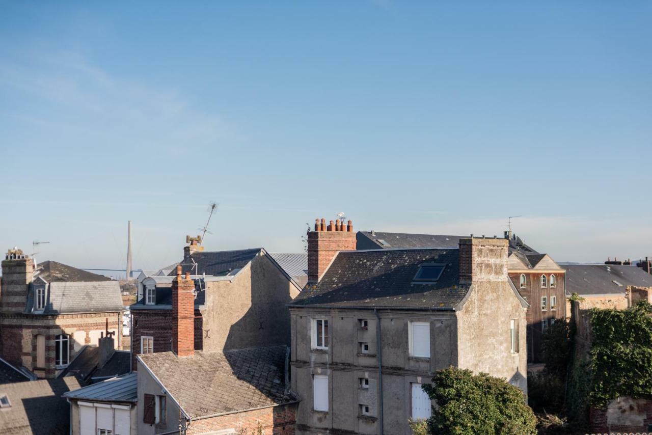 Les Gites De Claire Honfleur Bagian luar foto